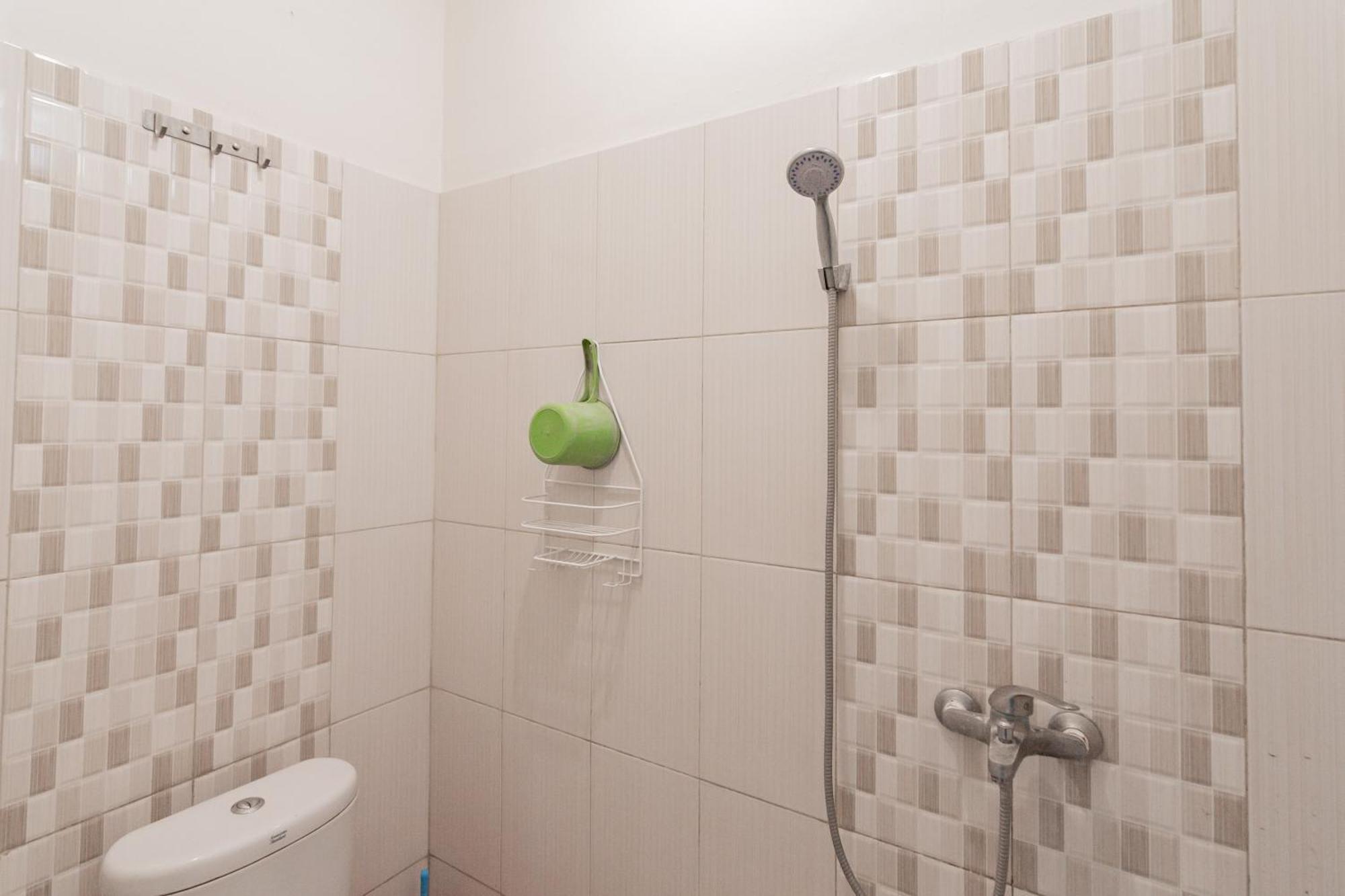 Koolkost Near Stikes Cirebon Hotel Стая снимка